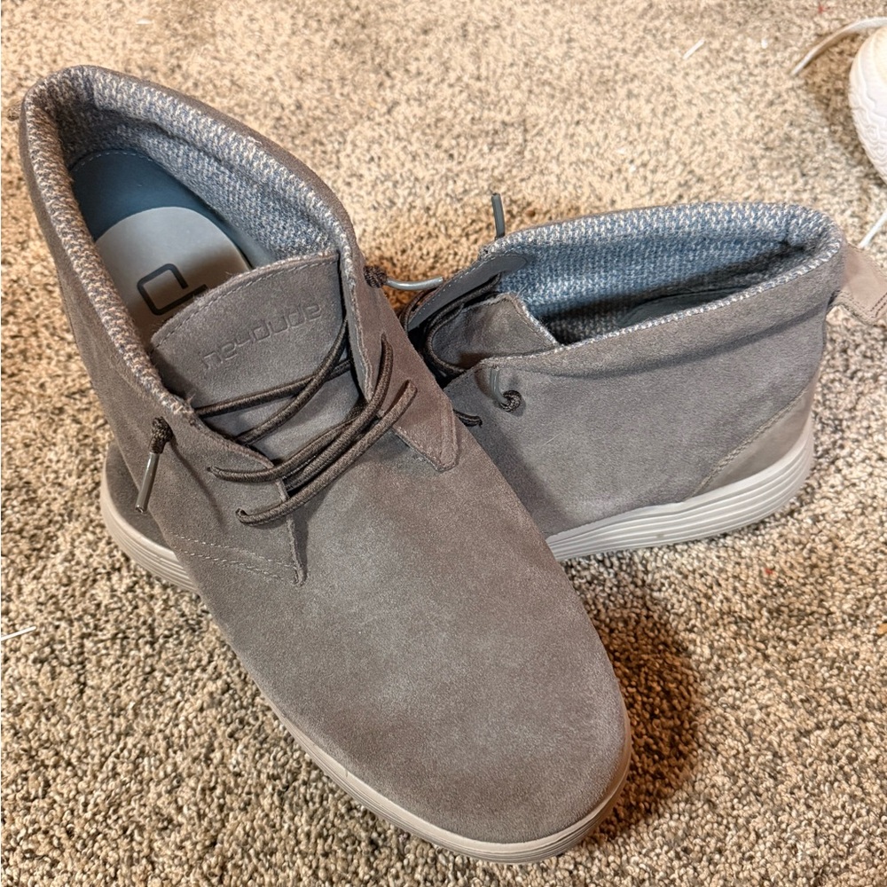Hey Dude Men's Gray Short Boot
